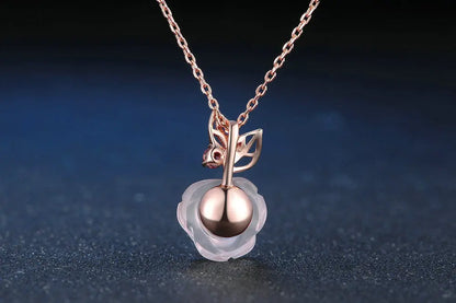 rose shaped necklace rose quartz